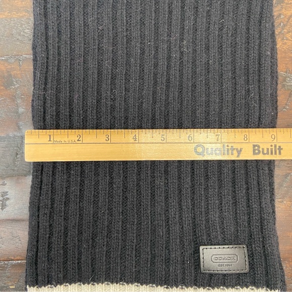 Coach NWT Black Wool Cashmere Blend Scarf Unisex RIBBED KNIT MUFFLER - Picture 5 of 6